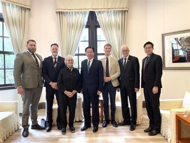 National Security Council (NSC) Secretary-general Joseph Wu (center) welcomes the first group of Danish parliamentarians visiting Taiwan. Photo courtesy of NSC