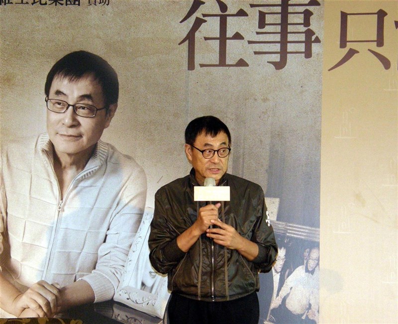 Steven Liu promotes his farewell concert in this CNA file photo.