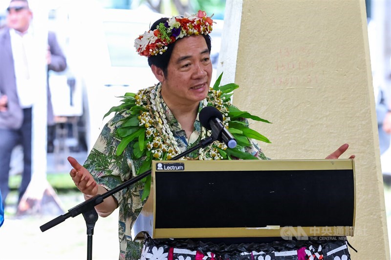 President Lai Ching-te delivers a farewell speech before departing from Tuvalu. CNA photo Dec. 4, 2024