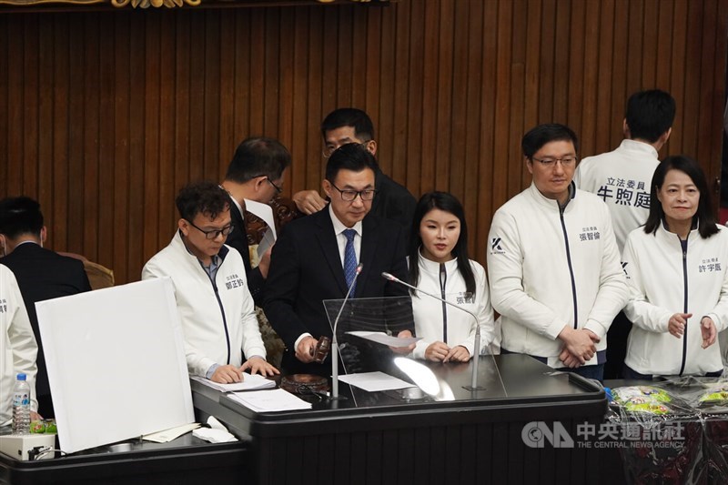 Deputy Legislative Speaker Johnny Chiang at the speaker stand in the Legislature on Friday. CNA photo Dec. 20, 2024