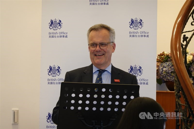 Outgoing United Kingdom representative to Taiwan John Dennis delivers a speech at his farewell press event on Thursday. CNA photo Jan. 9, 2025