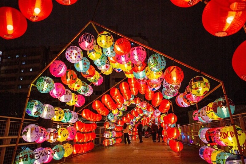 The 2024 Taipei Lantern Festival. File photo courtesy of the Taipei Department of Information and Tourism