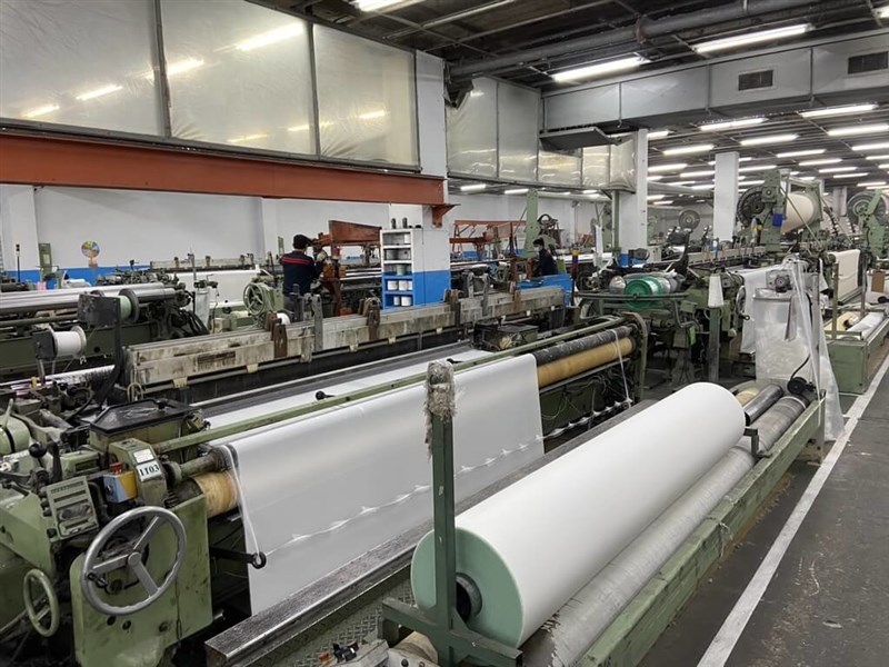 A production line at Far Eastern New Century. Photo courtesy of the Taoyuan Office of Labor Inspection