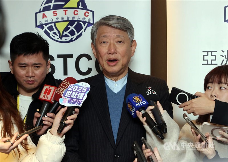 Economics Minister Kuo Jyh-huei speaks to reporters before attending a Taipei forum on Saturday. CNA photo Feb. 8, 2025