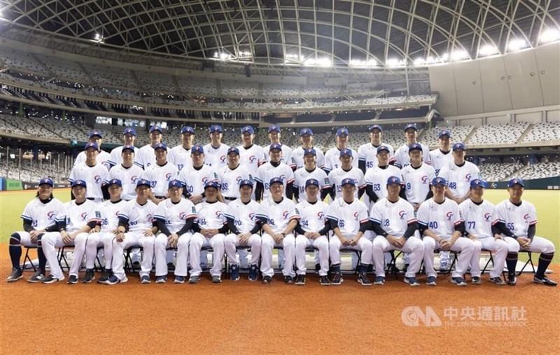 Members of Team Taiwan pose for a group photo prior to training at the Taipei Dome on Thursday. CNA photo Feb. 20, 2025