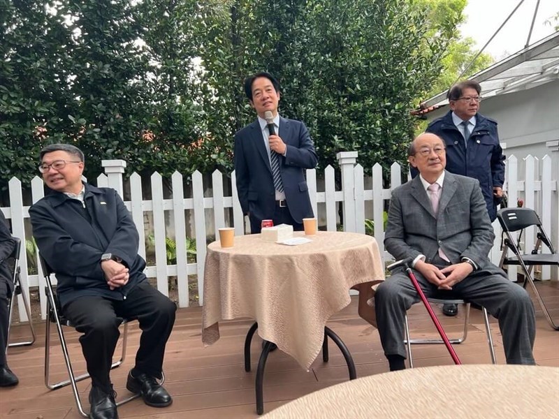 President Lai Ching-te (second left). Photo taken from DPP lawmaker Daihua Lin's Facebook page