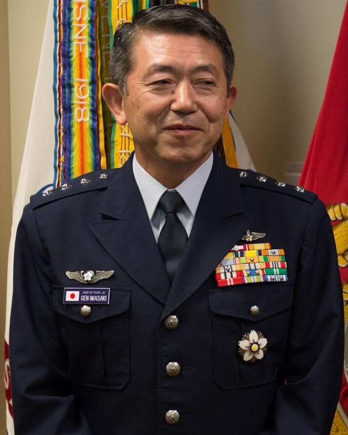 Former chief of Japan's Self-Defense Forces Joint Staff, Shigeru Iwasak. Photo by D. Myles Cullen http://www.defense.gov/photoessays/photoessayss.aspx?id=3117 Public Domain