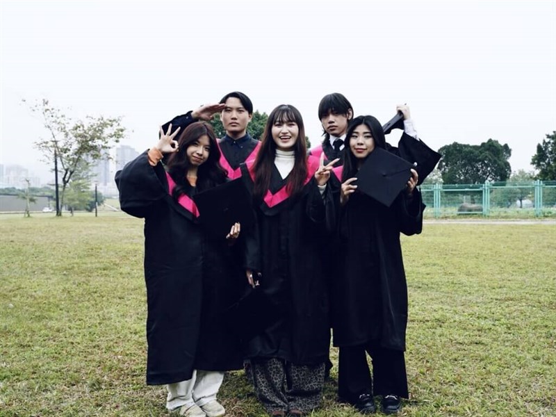 The Chinese Culture University graduating team of "Wanderers" pose together for a photo. Photo courtesy of Wanderers