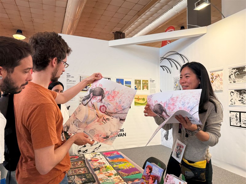 The Taiwan Pavilion at the 2025 Napoli Comicon in Italy hosts the "Taiwan_Comics" event to great popularity. Photo courtesy of Taipei Representative Office in Italy, Cultural Division