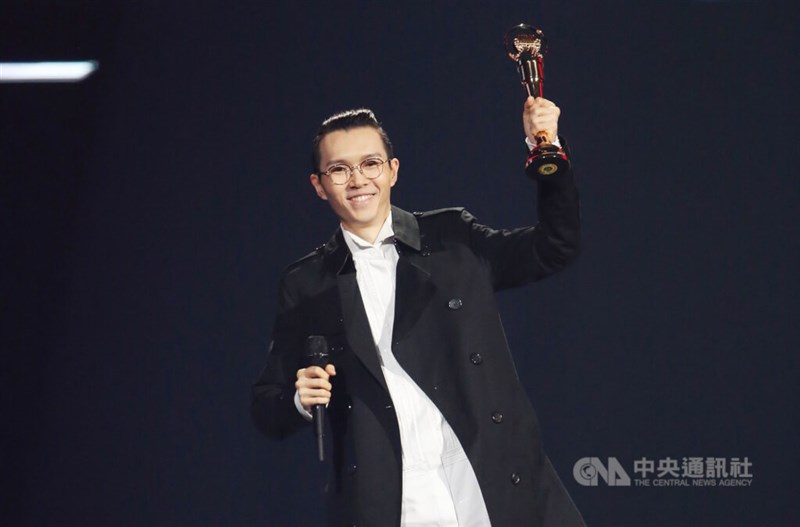 Late Hong Kong-American singer Khalil Fong won Best Mandarin Male Singer at the 28th Golden Melody Awards in 2017. CNA file photo