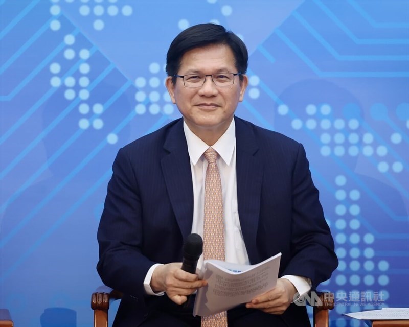 Minister of Foreign Affairs Lin Chia-lung hosts a media gathering at the Ministry of Foreign Affairs on May 21, sharing his key policy initiatives, accomplishments since taking office, and future outlook. CNA photo May 21, 2025