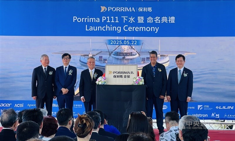 From right to left: Foreign Minister Lin Chia-lung, Palauan President Surangel Whipps Jr., Porrima founder Stan Shih, Kaohsiung Mayor Chen Chi-mai and Senior Advisor to the President Shen Jong-chin attend the launching ceremony of Taiwan's zero-emission vessel Porrima P111 on Thursday. CNA photo May 22, 2025