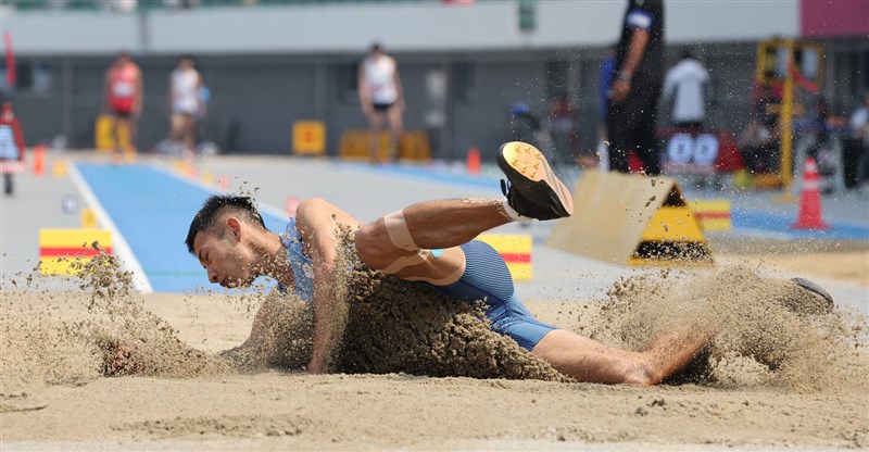Lin Yu-tang takes at the 2025 Asian Athletics Championships long jump event in Gumi, South Korea, on Thursday. Photo courtesy of Chinese Taipei Athletics Association