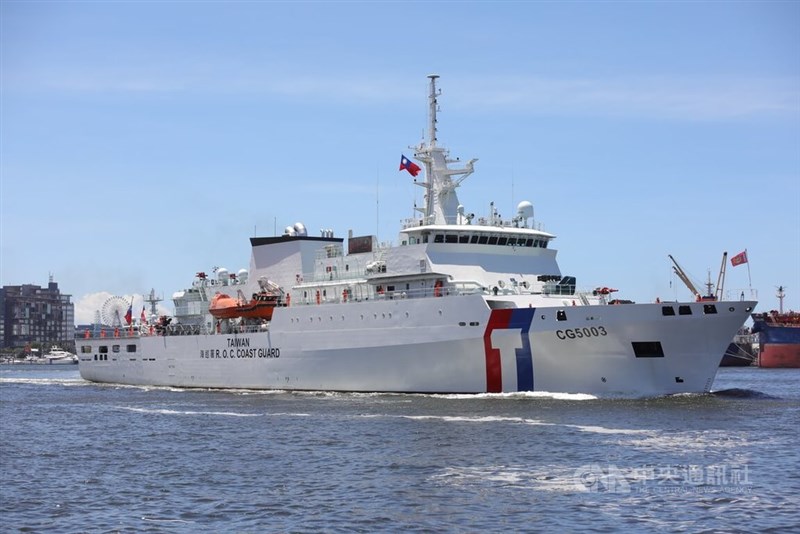 A Coast Guard vessel participates in joint drills by the Coast Guard and the Navy in Kaohsiung Sunday. CNA photo June 8, 2025
