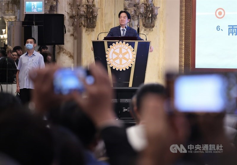 President Lai Ching-te's delivers the first of his "10 Talks on the Country" in New Taipei on Sunday afternoon. CNA photo June 22, 2025