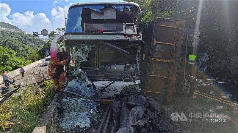 A semi-trailer truck crashes into a bus in New Taipei on Wednesday. Photo courtesy of the local authority July 23, 2025