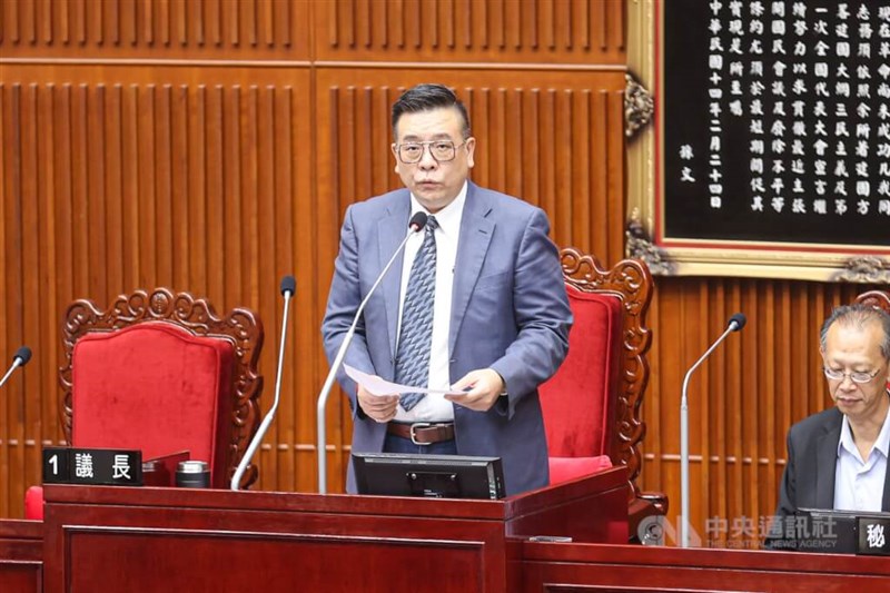 Taipei City Council Deputy Speaker Yeh Lin-chuang (left). CNA file photo