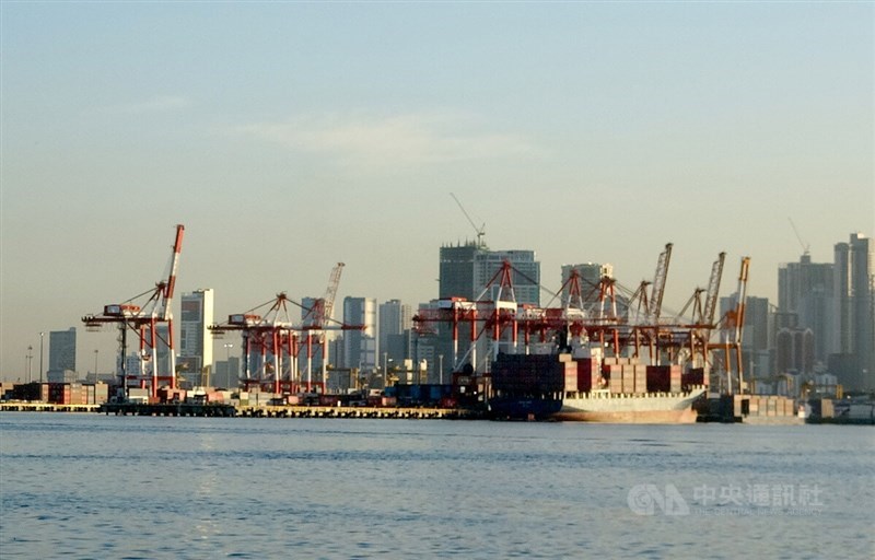 A container port in Manila. CNA photo Aug. 3, 2025