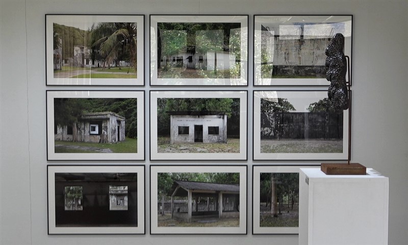 Liu Yun-yi’s “Island Lexicon: Mapping Possible Paths for the Return of Absent Memories” at the 2025 Green Island Biennial. CNA photo
