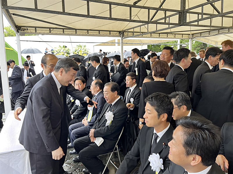 Taiwan’s top representative to Japan, Lee I-yang (front left). Photo courtesy of the Taipei Economic and Cultural Representative Office in Japan Aug. 9, 2025