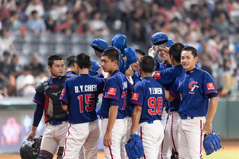 Team Taiwan defeats Japan and retains the championship title at the 2025 U-15 Asian Baseball Championship in Tainan on Saturday. Photo courtesy of the Chinese Taipei Baseball Association Aug. 23, 2025