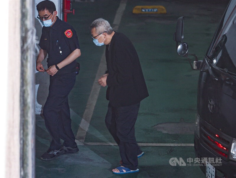 Former Democratic Progressive Party Legislator Chen Ou-po (center). CNA photo Aug. 28, 2025
