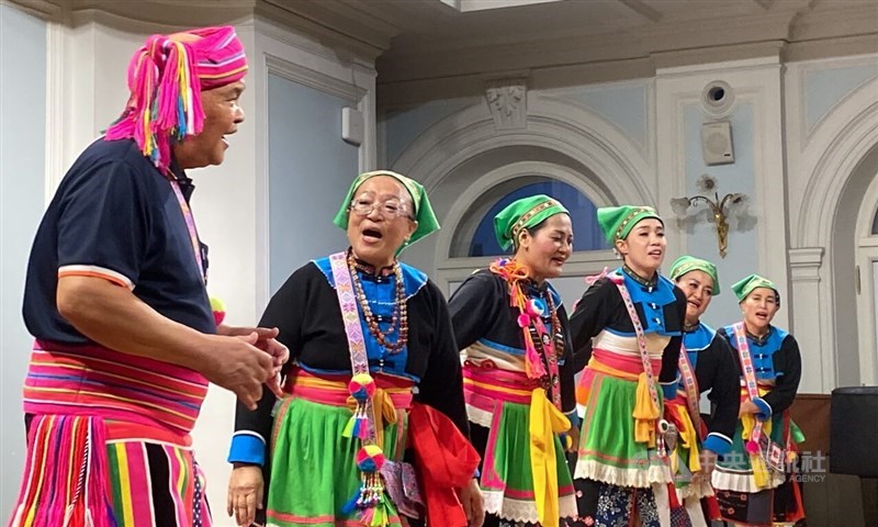 Chu-Yin Culture and Arts Troupe of Taiwan’s Amis tribe presents the traditional Amis “macacadaay” melody at the Moscow Conservatory in Russia on Saturday. CNA photo Aug. 30, 2025