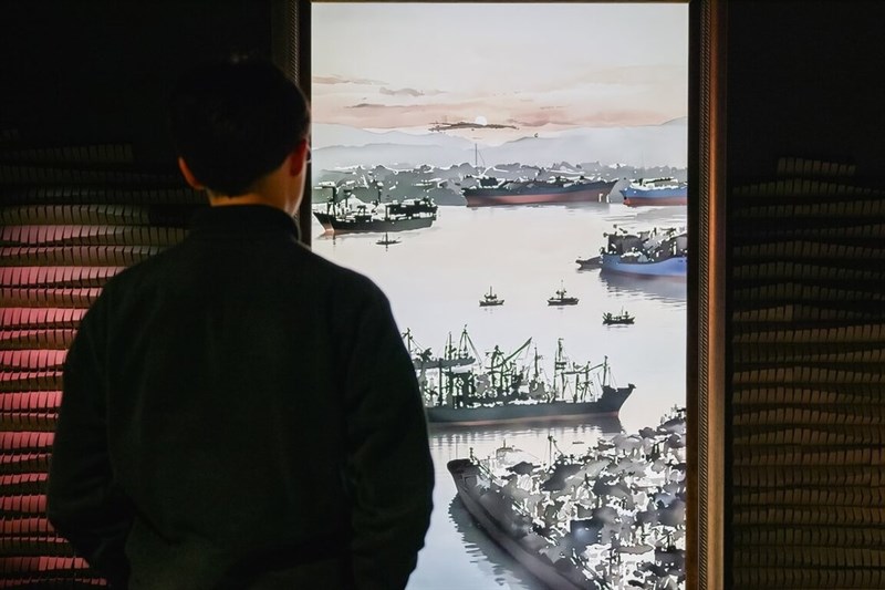 An exhibition between the Industrial Technology Research Institute and National Palace Museum features one of 48 classic artworks reimagined through AI-generated visuals. Photo courtesy of ITRI