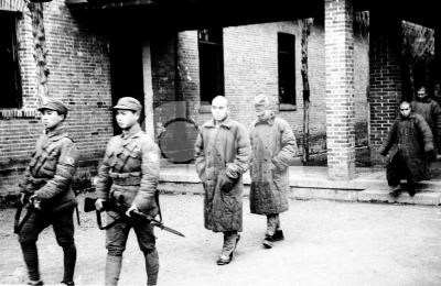 Japanese soldiers are captured by the KMT military as prisoners of war after the Chinese victory at the Third Battle of Changsha in 1942. CNA file photo