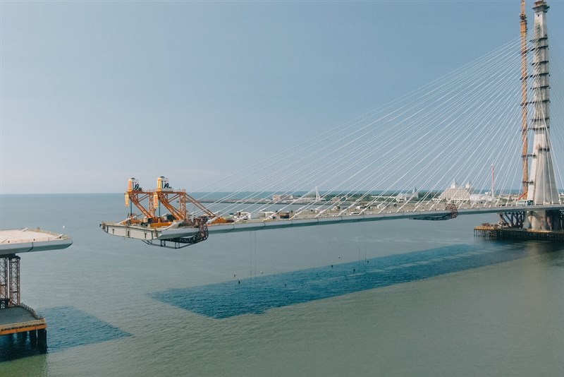 Photo courtesy of the Ministry of Transportation and Communications