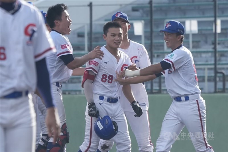 Team Taiwan celebrates its victory against Puerto Rico at the WBSC U-18 Baseball World Cup Super Round in Naha, Japan on Friday. CNA photo Sept. 12, 2025