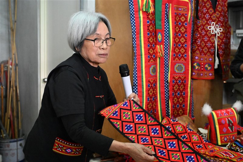 Taiwan's Indigenous Pinuyumayan tribe elder Sunay Paelabang presents her tribe's traditional weaving as the newly named "National Living Treasure." Photo courtesy of the Ministry of Culture