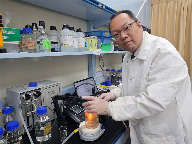 Lui Hon-kit, an associate professor in the Department of Oceanography at National Sun Yat-sen University. Photo courtesy of the National Sun Yat-sen University