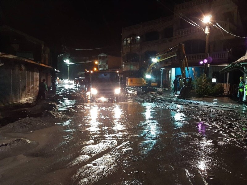 Streets in Hualien remain covered in mud after floodwaters begin receding Tuesday evening. Photo courtesy of the Hualien County government.