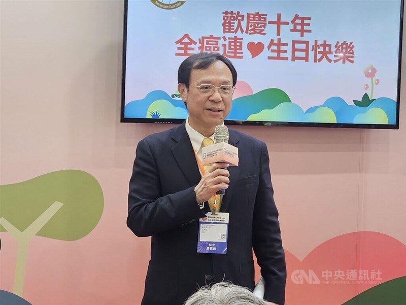 Health Minister Shih Chung-liang. CNA photo Sept. 25, 2025