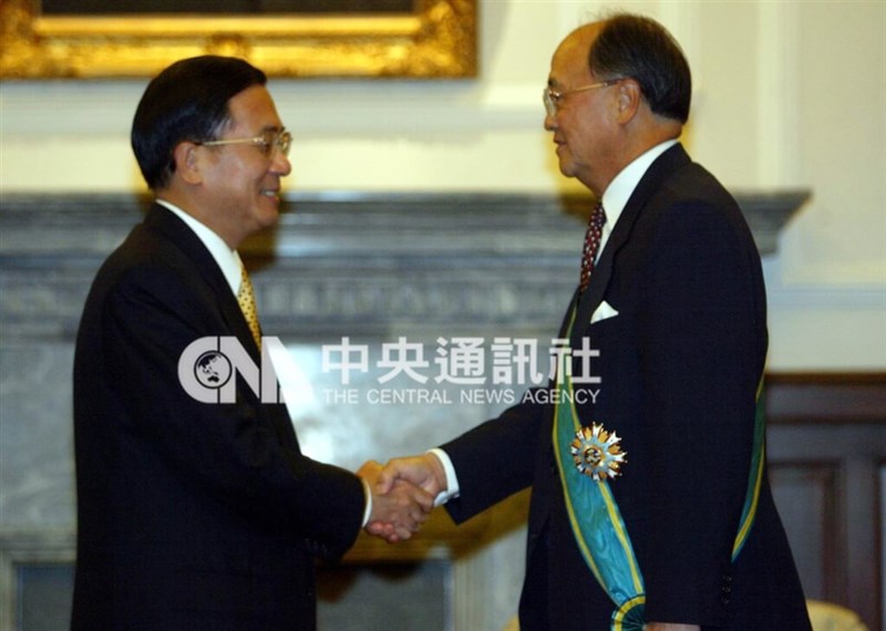 Chen Chien-jen (right), Taiwan's former foreign minister. CNA file photo