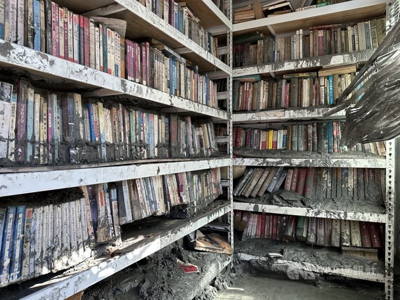 Books by local author Hawk Rumaling are seen at his home in Hualien County's Guangfu Township on Monday. CNA photo Sept. 29, 2025