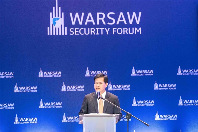 Foreign Minister Lin Chia-lung delivers a speech at the Warsaw Security Forum on Monday. Photo courtesy of the Ministry of Foreign Affairs