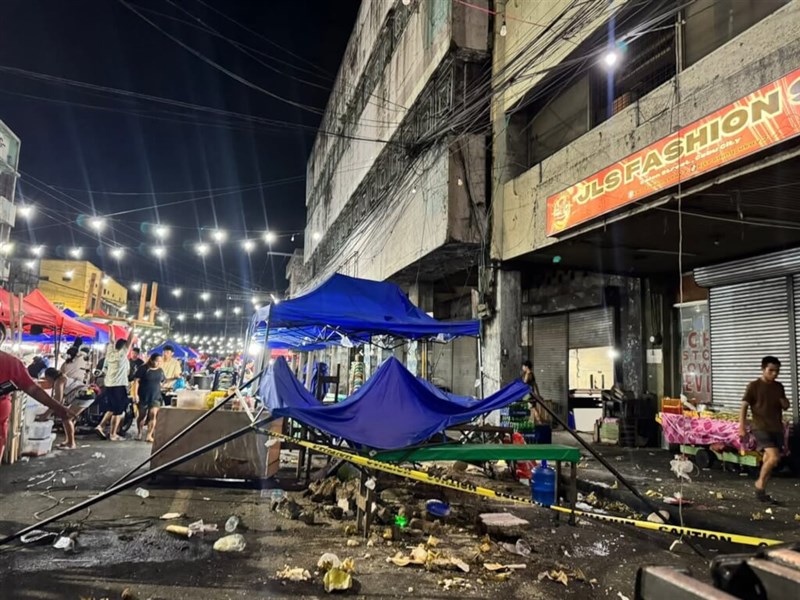 The streets of Cebu following a powerful 6.9-magnitude earthquake late Tuesday. (Photo courtesy: Cebu city government via Anadolu Agency)