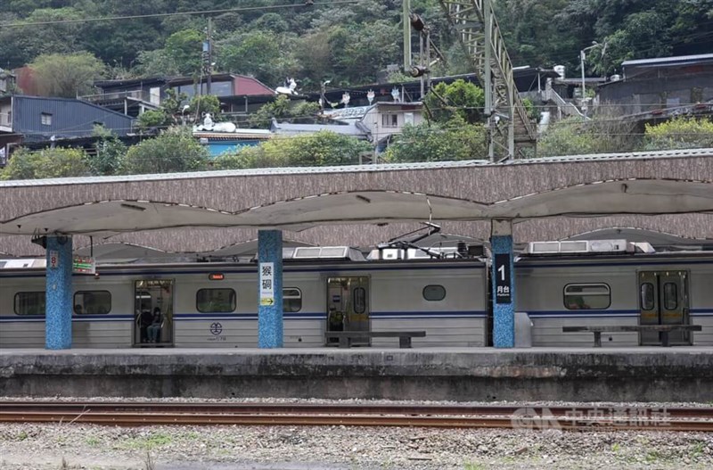 The platform of Houtong Station on Taiwan Railway's Pingxi Line. CNA file photo