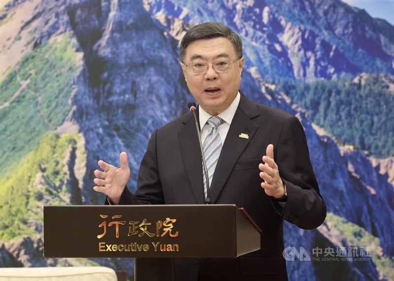 Premier Cho Jung-tai speaks on hiring foreign workers at the Executive Yuan in Taipei on Wednesday. CNA photo Oct. 29, 2025