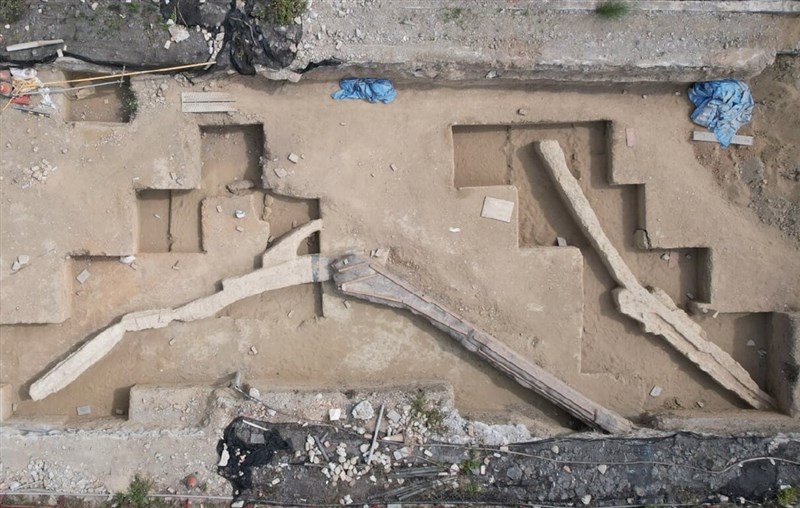 An aerial view of the suspected "Bullock Cart Road" ruins dating back to the Qing Dynasty. Photo courtesy of the Tainan City Government