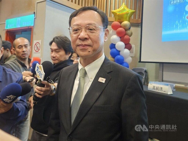 Health Minister Shih Chung-liang (石崇良). CNA photo Nov. 23, 2025