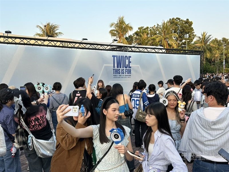 Countless fans of K-pop group TWICE flood the Kaohsiung National Stadium on Saturday for the first day of the group's two-day concert. CNA photo Nov. 22, 2025