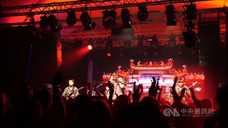 The atmosphere peaks as Taiwan’s heavy metal band Flesh Juicer rocks the stage at Tiivistämö in Helsinki, Finland, on Thursday. CNA photo Nov. 27, 2025