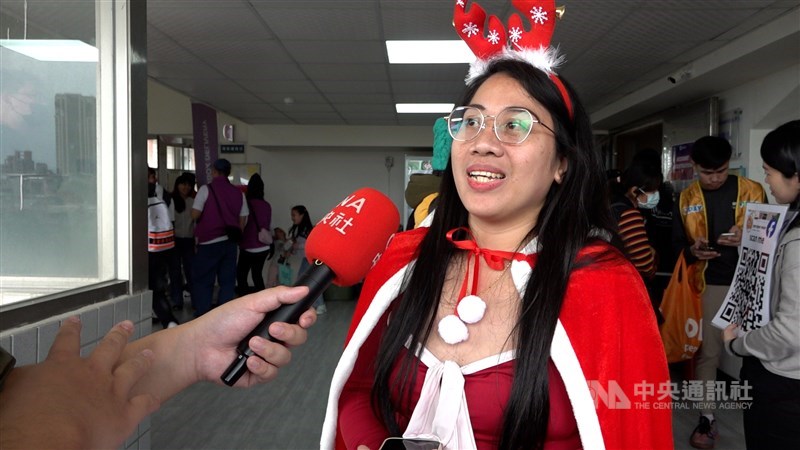 Mary Lyn Guerra, a Filipino manufacturing worker. CNA photo Dec. 14, 2025