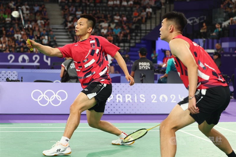 Lee Yang (left) and Wang Chi-ling (right) at the Paris Olympics. CNA file photo