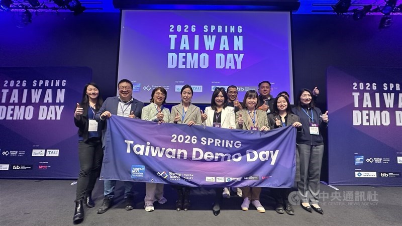 Leaders of some of Taiwan's best tech startups and members of the Taiwan Next Foundation as well as Startup Island Taiwan launch the Taiwan Demo Day in Silicon Valley on Saturday. CNA photo March 14, 2026