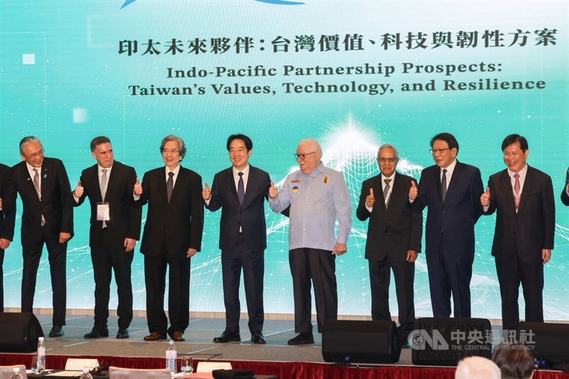 President Lai Ching-te (fourth right) the opening of the Yushan Forum in Taipei on Monday. CNA photo March 16, 2026