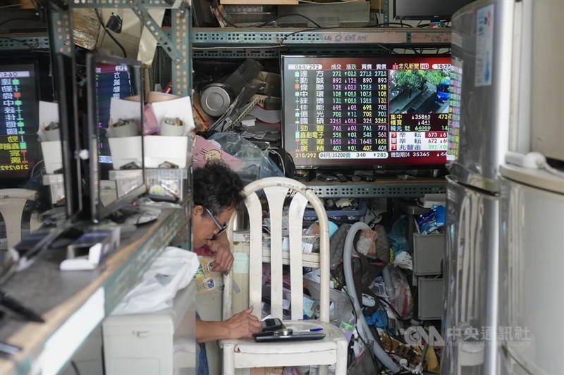 CNA photo April 10, 2026